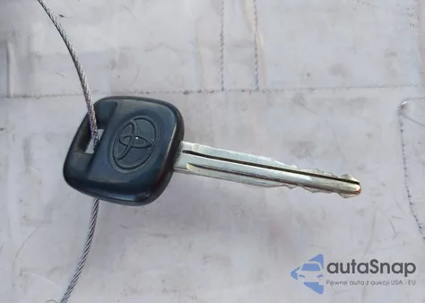 2010 Toyota Yaris from USA, damaged, VIN JTDKT4K31A5307759